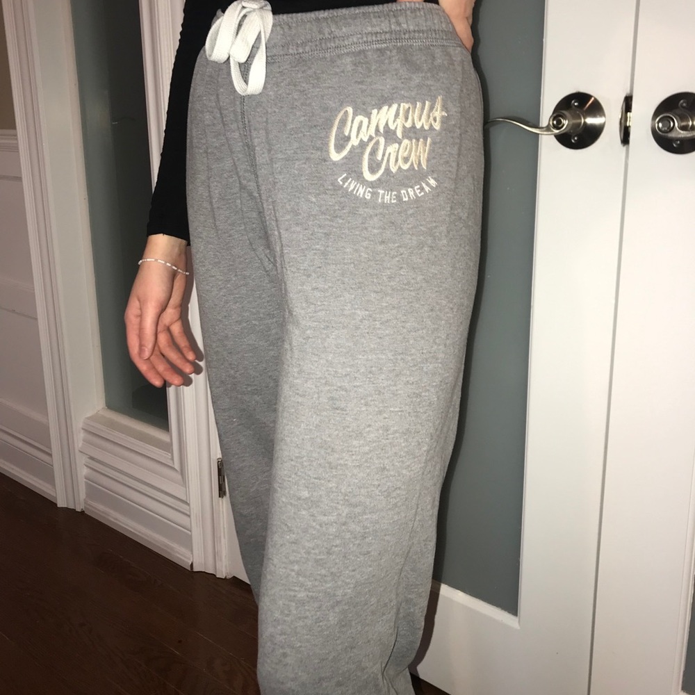 Campus Crew Sweatpants